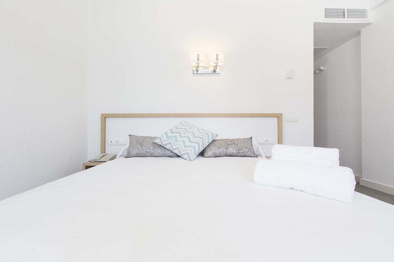 Beach Star Ibiza (Adults Only) Sant Antoni de Portmany Zewnętrze zdjęcie